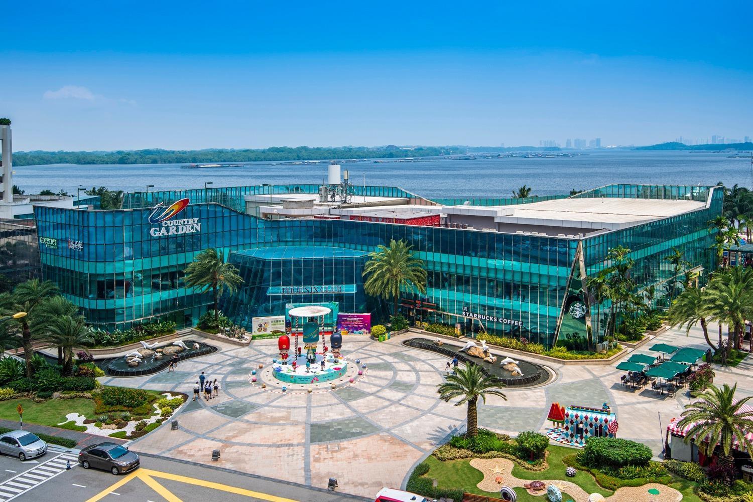 Pangsapuri Cozy Beachfront Seaview With 2 Carparks Foc Netflix Access And Youtube Premium 3beds3bath 6-11pax By Minshuku